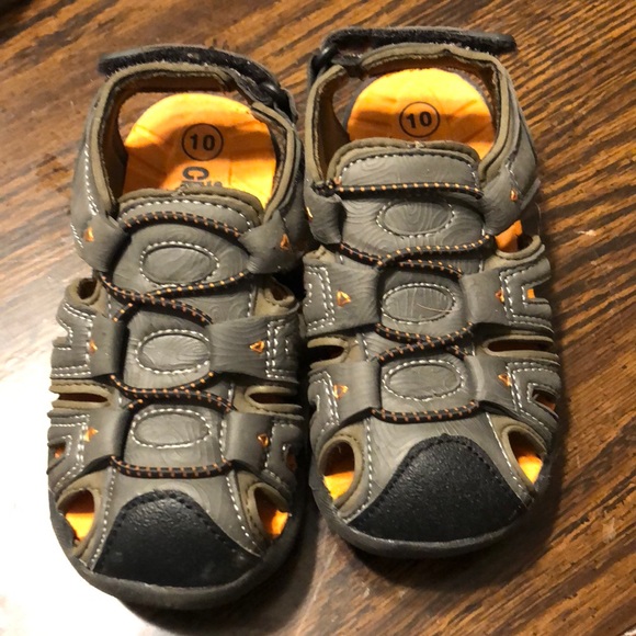 Circo Shoes Circo Toddler Boy Sandals Size Poshmark Circo Shoes Circo Toddler Boy Sandals Size Poshmark